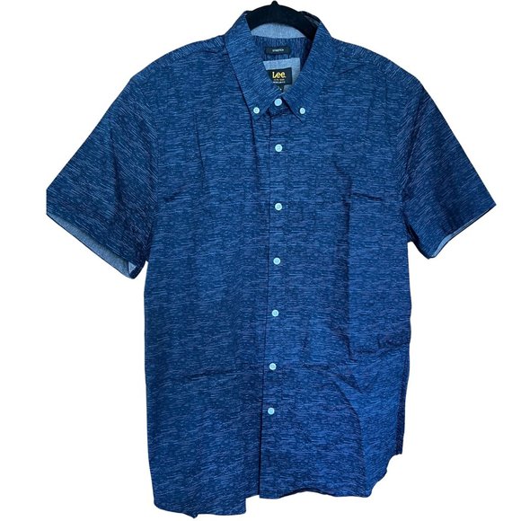 NWT! Navy Blue Cotton Short Sleeve Button Down // Lee Men's Size L - Picture 1 of 7